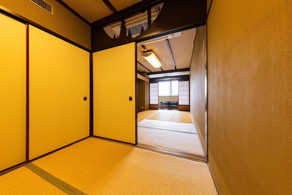 Japanese Room without Toilet and Bath (8 Tatami Mats for 3 People), Non Smoking photo 2