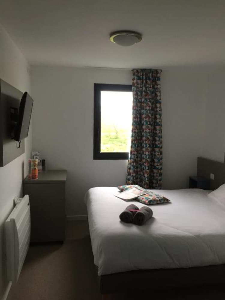 Standard Room, 1 Double Bed - Photo 4