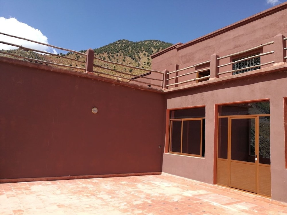 Standard Suite, Terrace photo 2