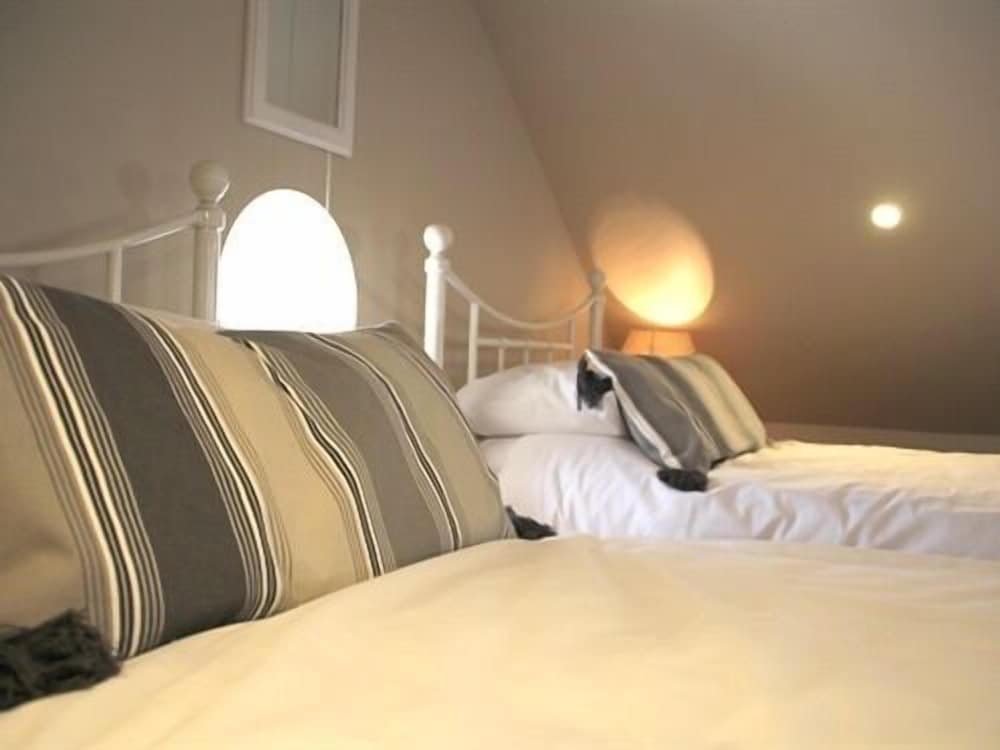 Suite, Ensuite (The Stable) photo 2