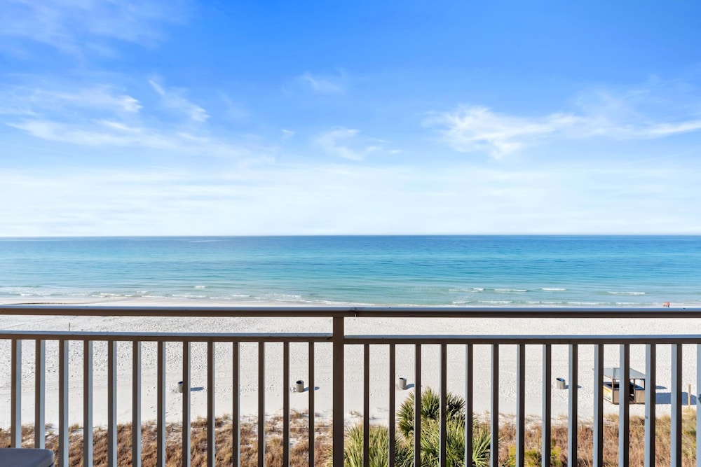 Condo, 1 Bedroom, Ocean View (204E) photo 1