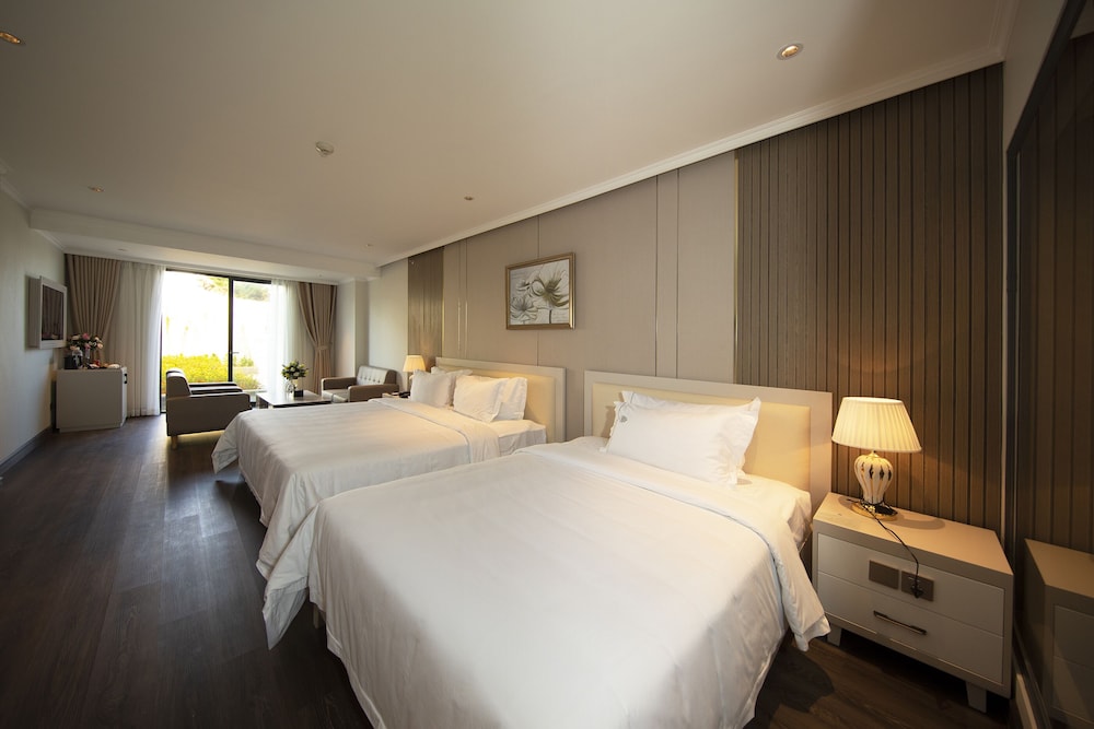 Deluxe Triple Room - Photo 5