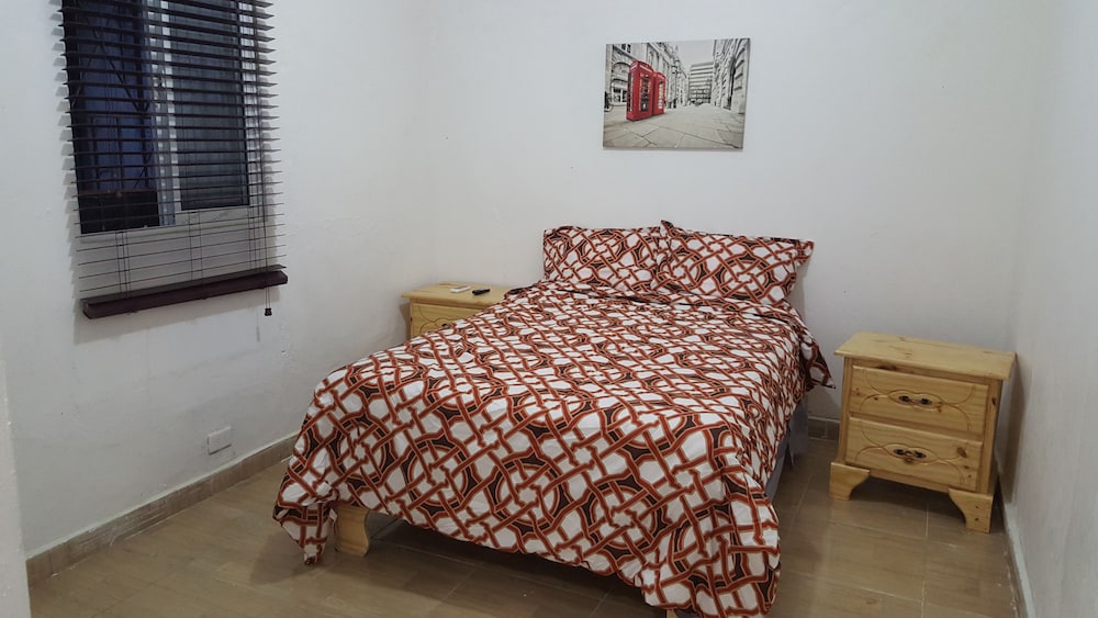 Deluxe Villa, 5 Bedrooms, Smoking, Pool View