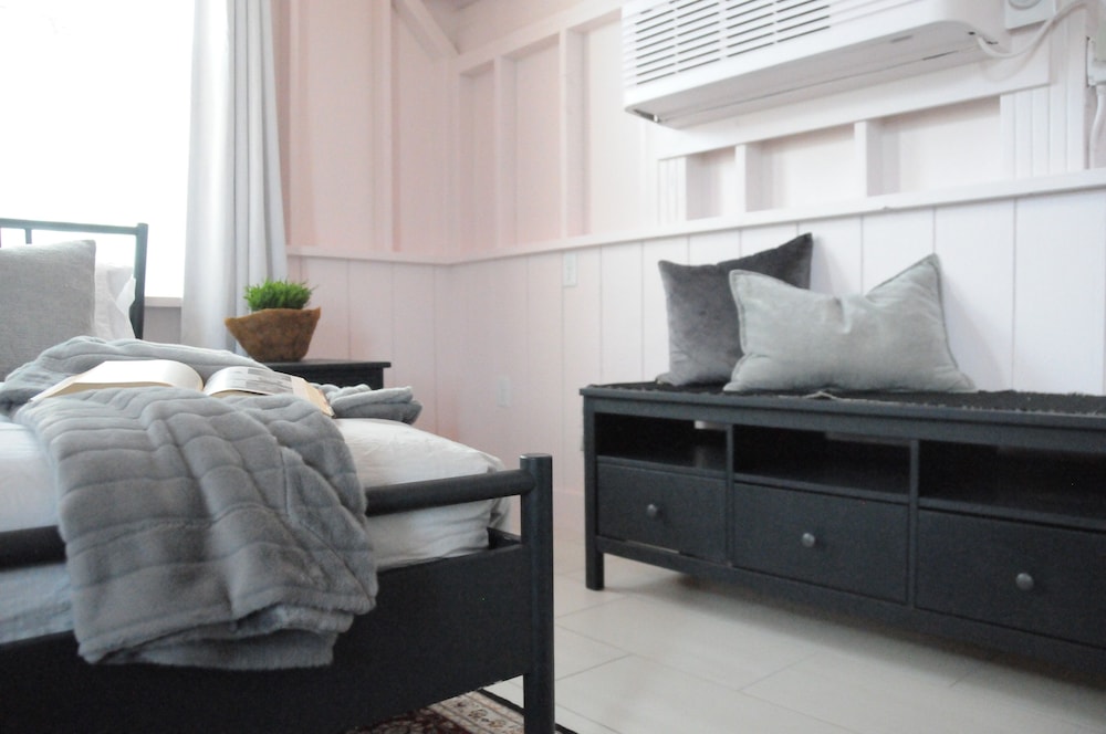 Exclusive Studio, 1 Queen Bed photo 3