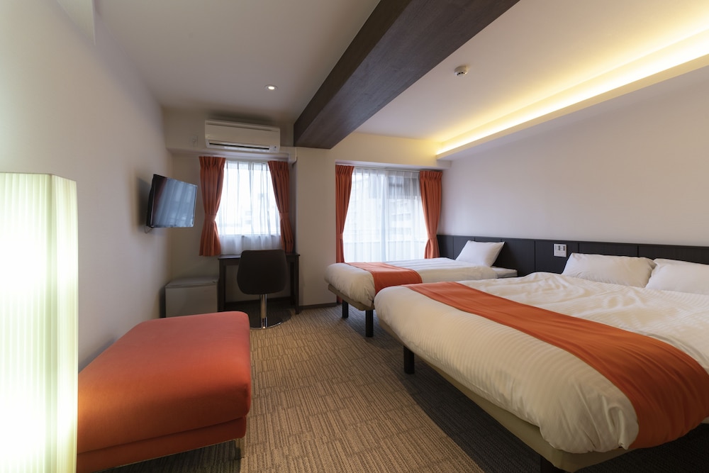 Comfort Twin Room (Check in by 10 pm) photo 3