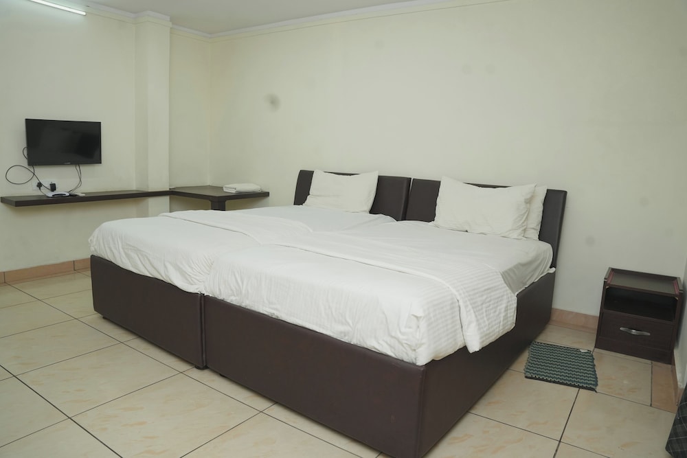 Standard Twin Room, Balcony, Garden View