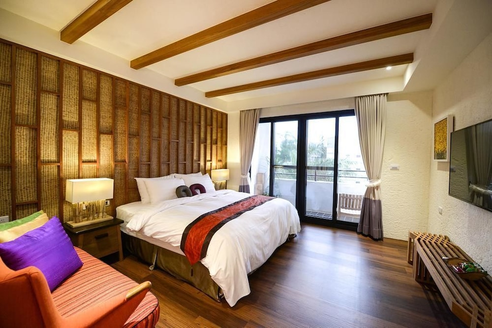 Double Room, Bathtub - Photo 5