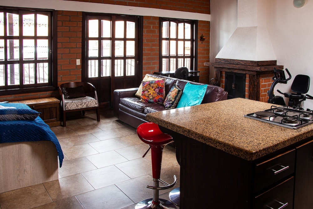 Basic Apartment photo 1