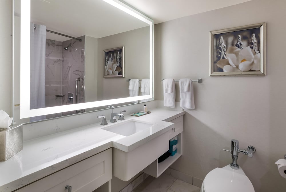 Room, 2 Double Beds, Bathtub (Patio), photo 6