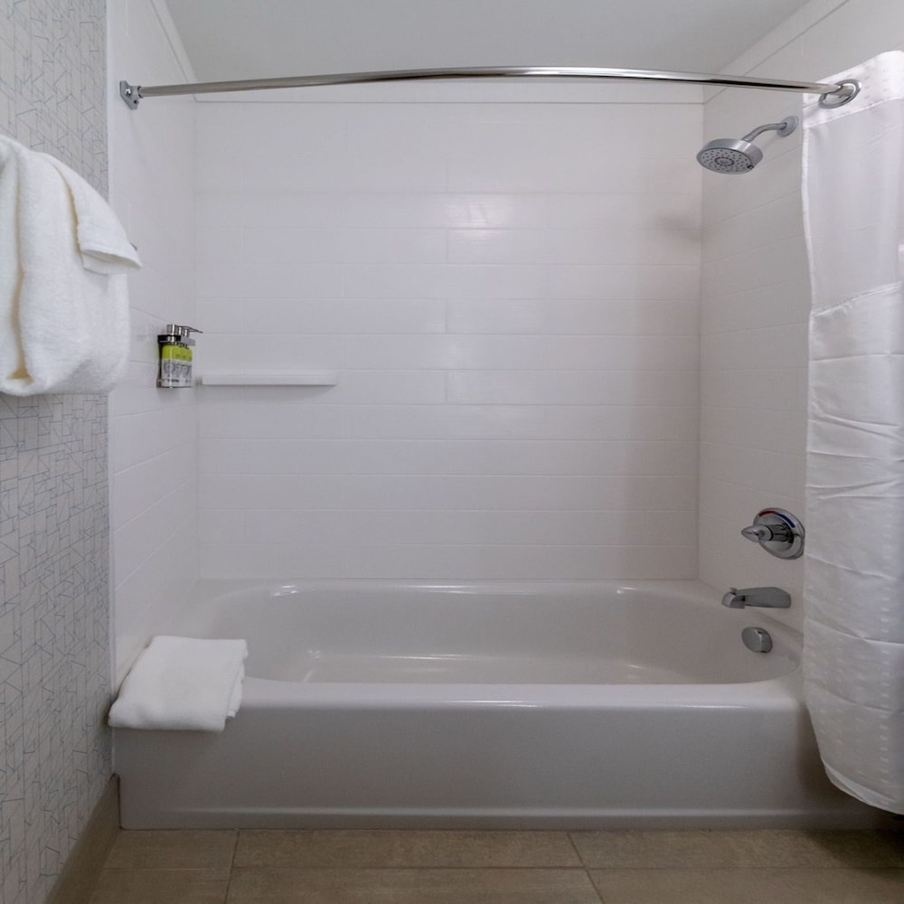 Suite, 2 Queen Beds (Additional Living Area) - Photo 7