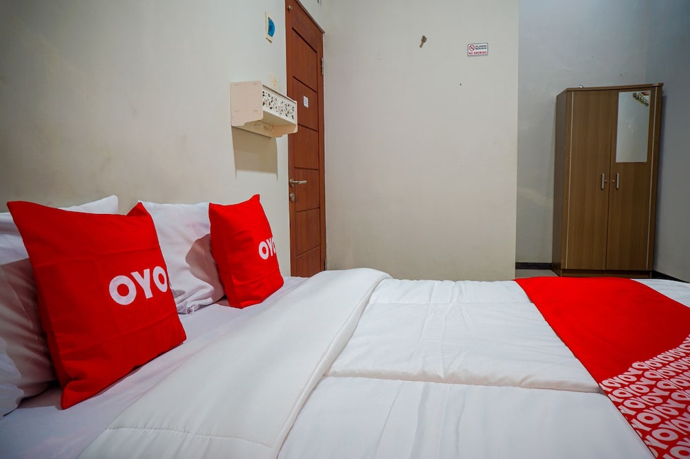 Standard Double Room - Photo 5