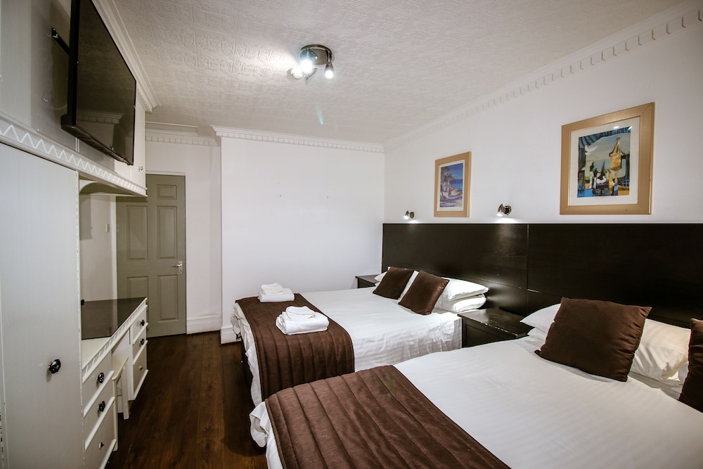 Quadruple Room, Ensuite