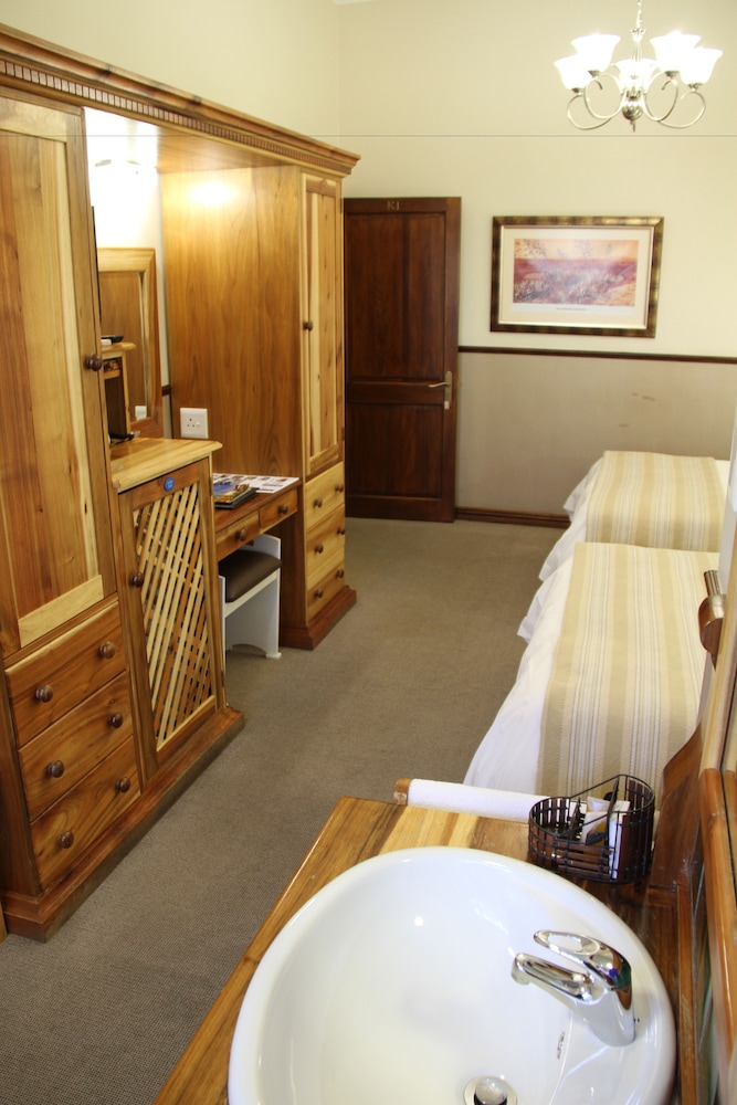 Luxury Twin Room photo 3