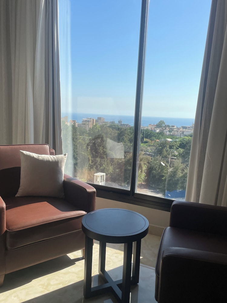 Suite, Sea View photo 2