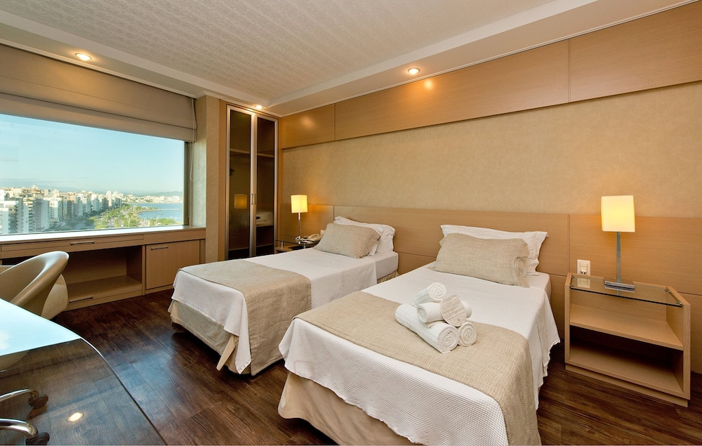 Deluxe Twin Room - Photo 1