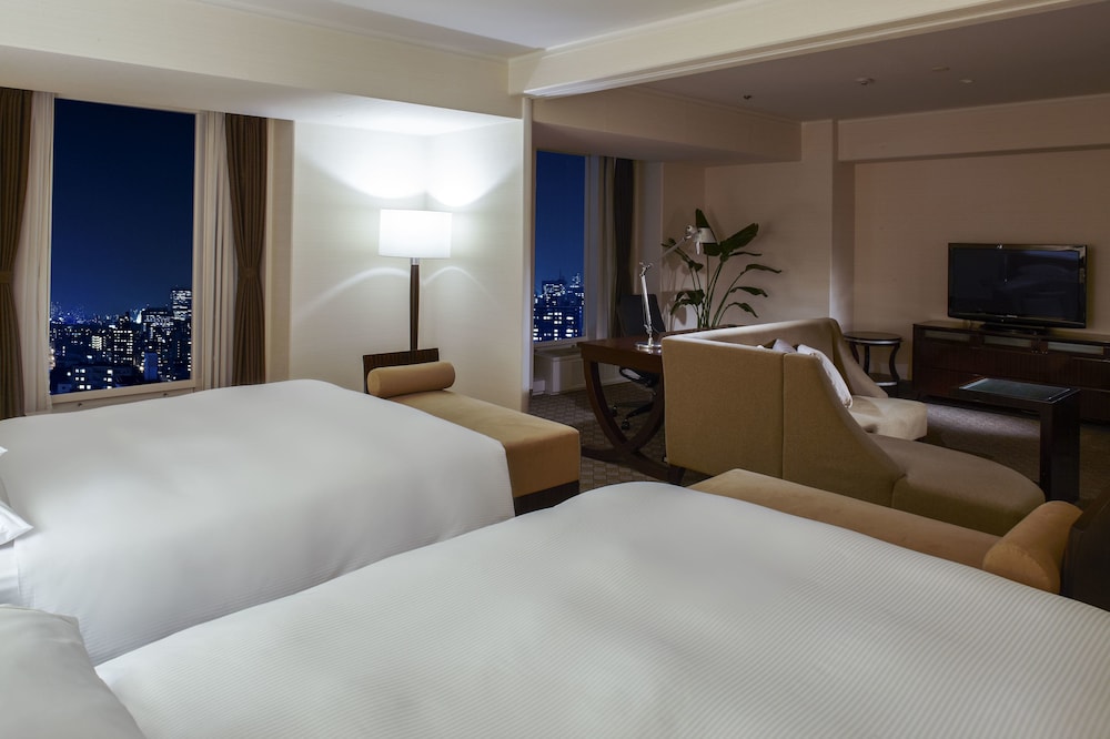 Premium Suite, 2 Double Beds photo 2