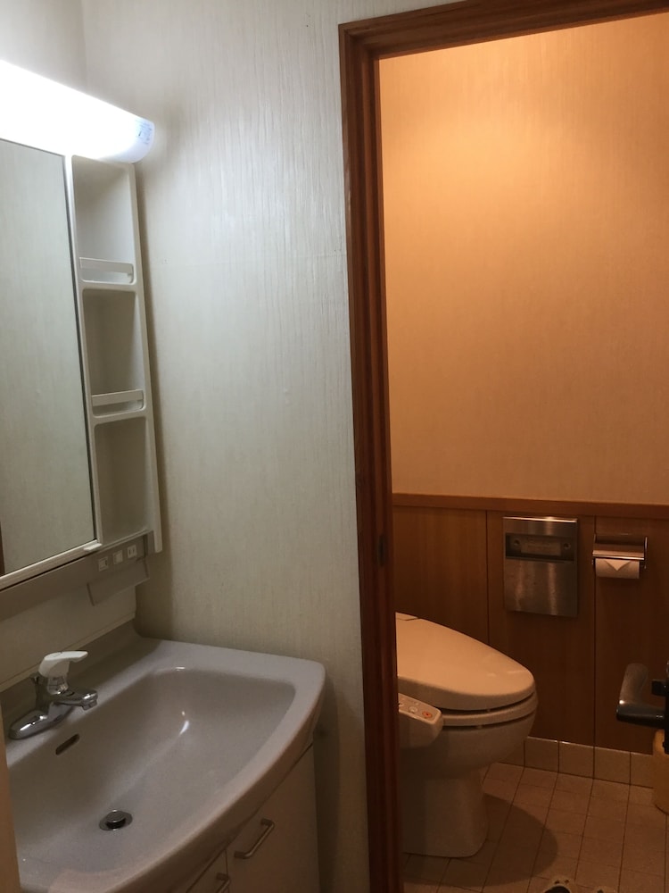 Japanese Style Room For 6 Guests - Photo 3