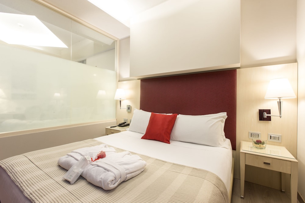 Deluxe Double Room - Photo 3