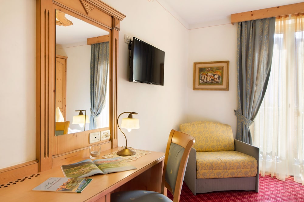 Standard Triple Room, Mountain View