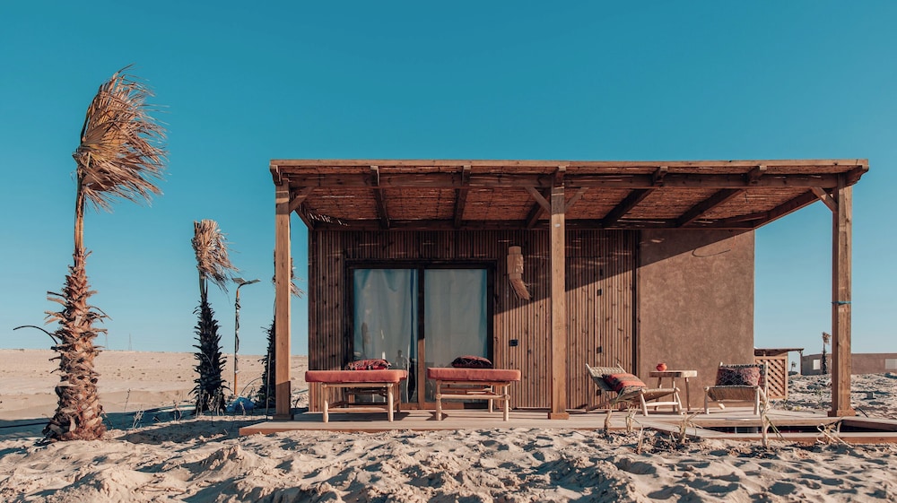Deluxe Bungalow - Photo 2