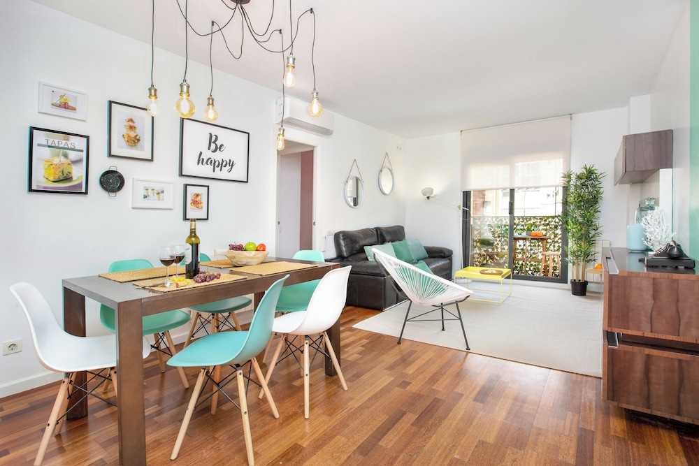 Apartment (4 Bedrooms)