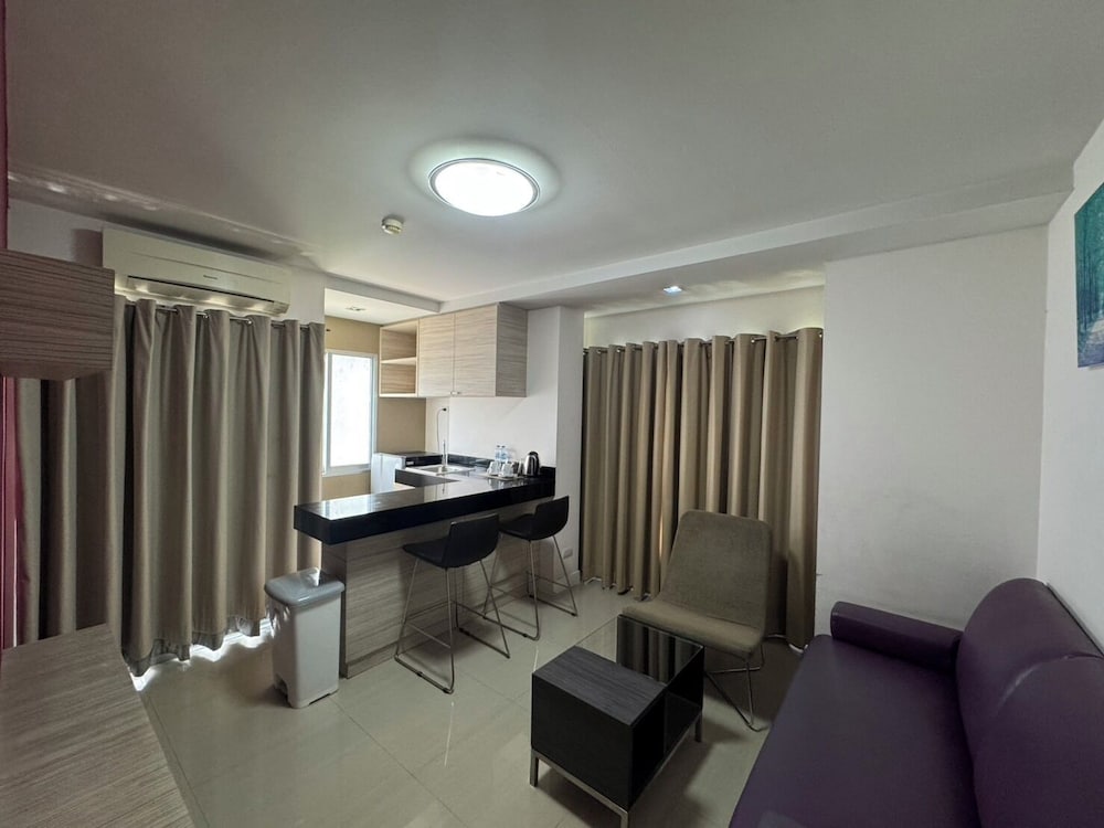 Executive Suite photo 1