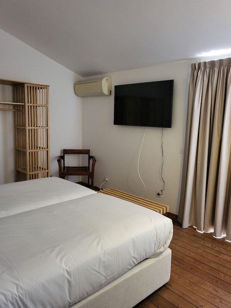 Family Suite - Photo 9