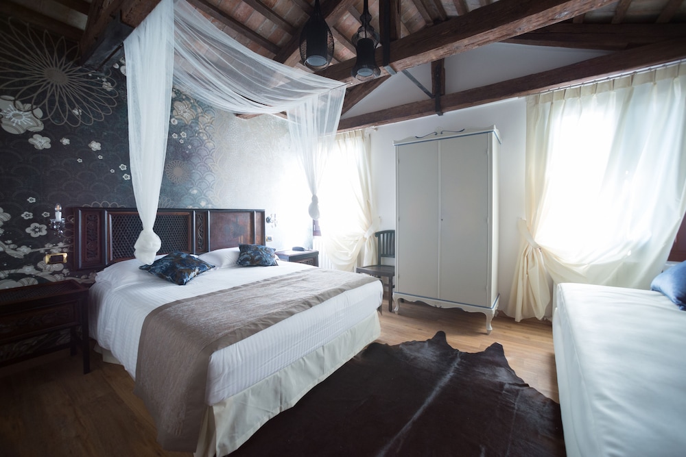 Junior Suite con Hot Tub - Photo 1