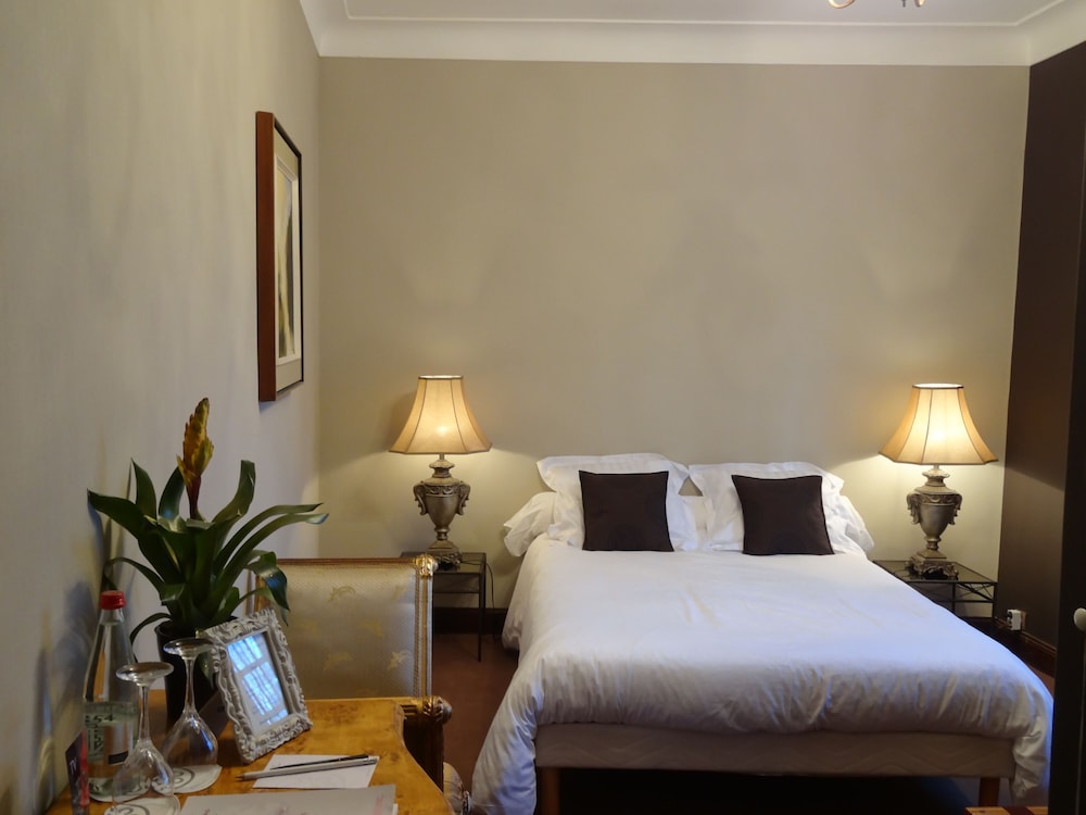 Standard Double Room photo 2