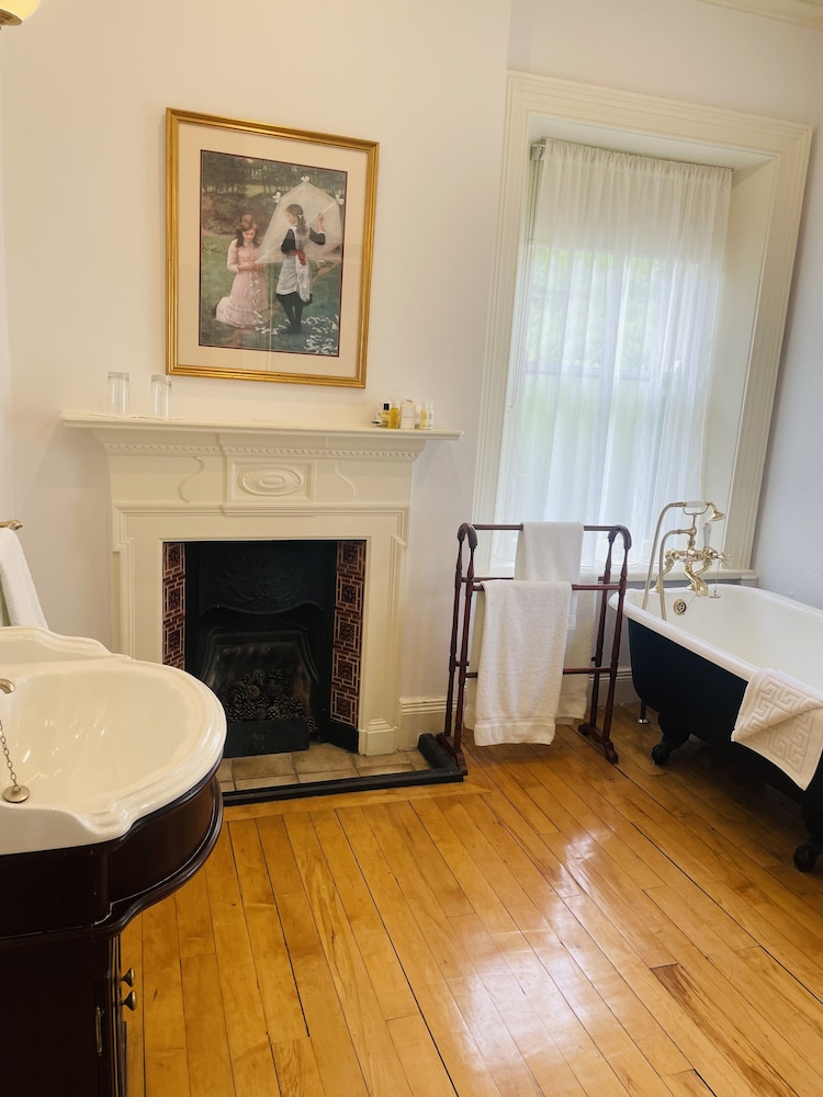 Classic Double or Twin Room photo 3