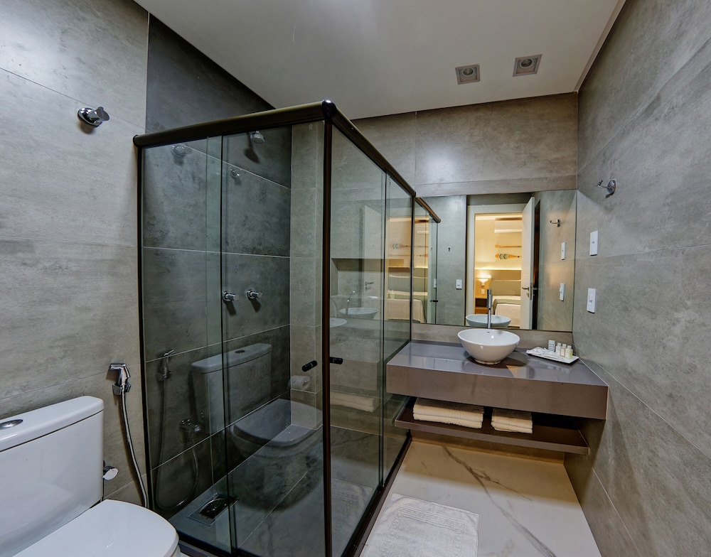 Standard Room, 1 Queen Bed - Photo 4
