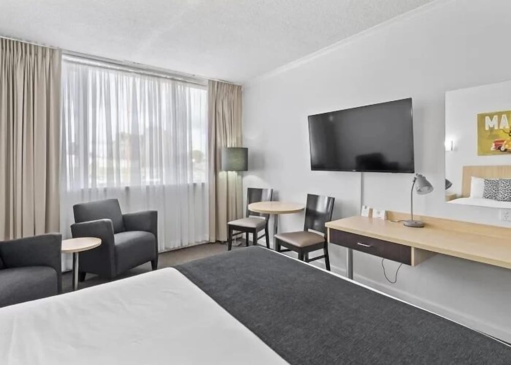 Executive Room - Photo 2