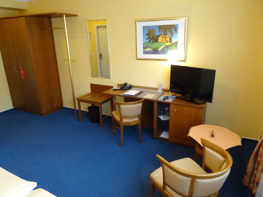 Panoramic Double Room, Balcony, River View photo 2