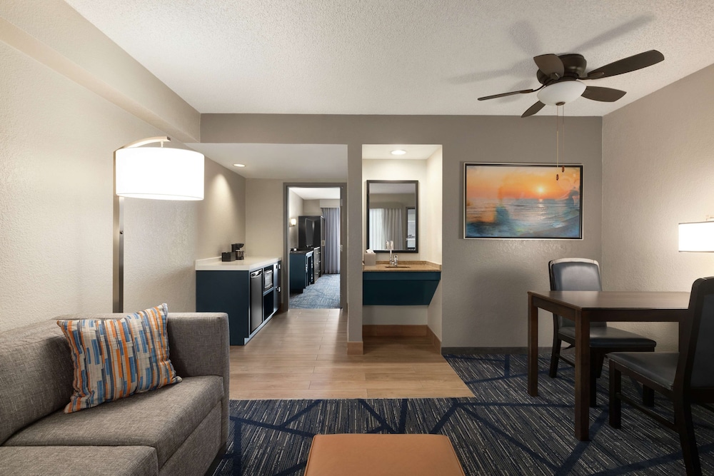 Suite, 1 King Bed, Accessible Bathtub, Hearing Accessible, Pure Wellness (Air Purifier)