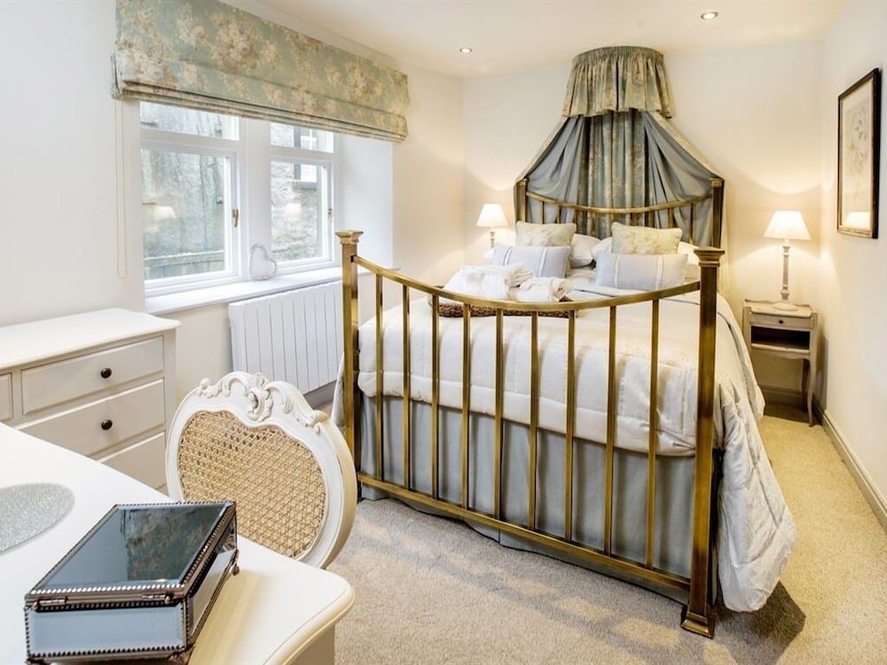 Luxury Apartment, Ensuite, Garden View