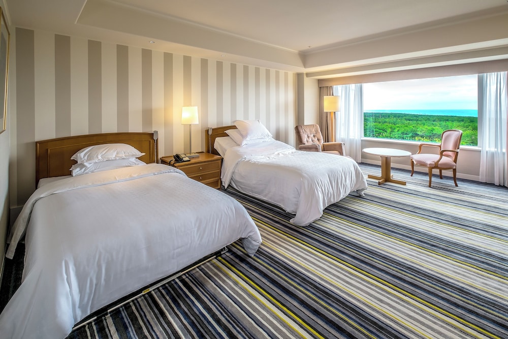 Standard Twin Room, Multiple Beds, Accessible, Ocean View