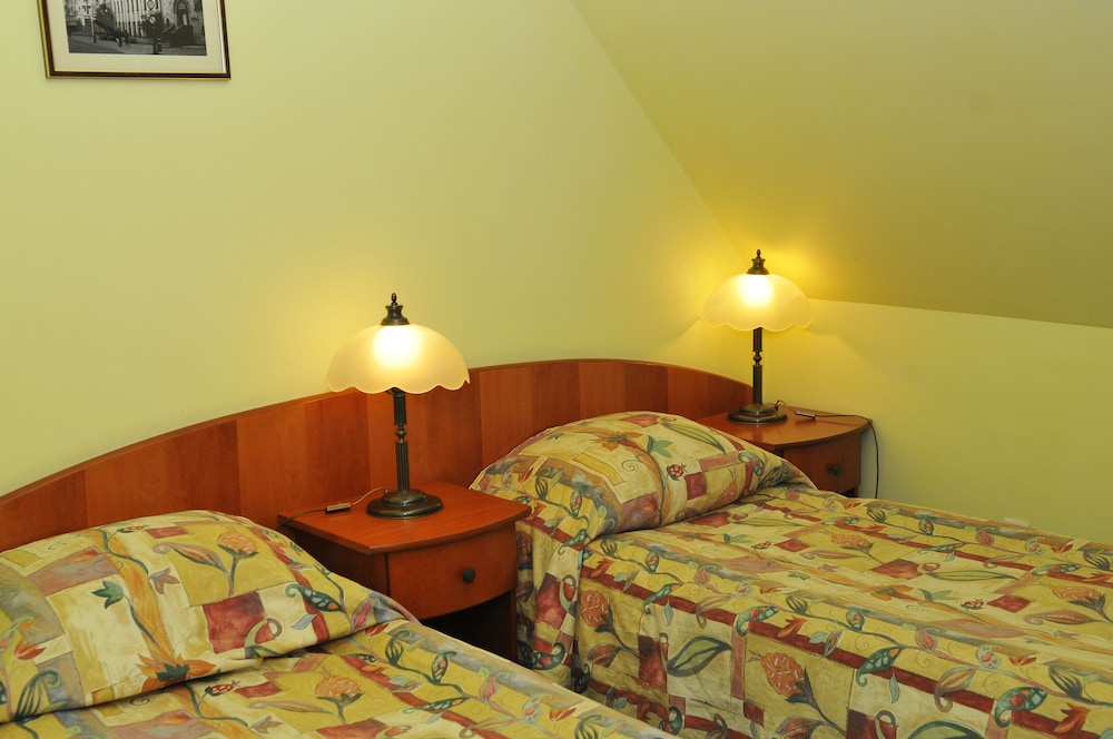 Twin Room photo 2