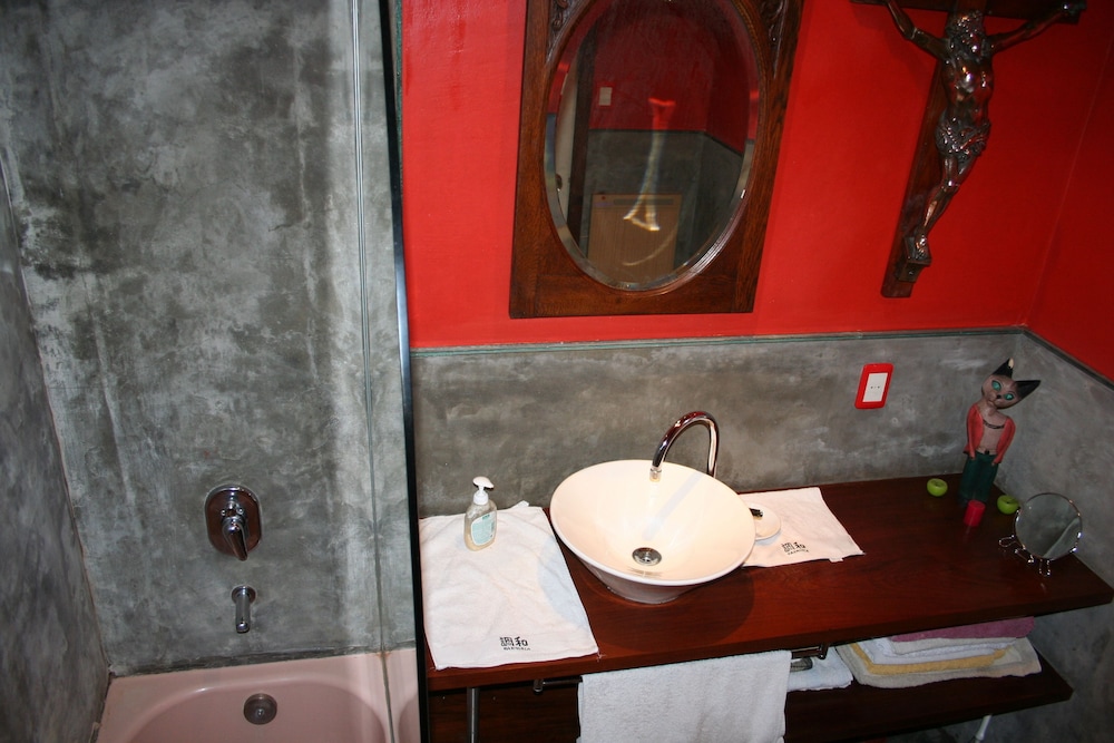 Double Room, Shared Bathroom photo 2