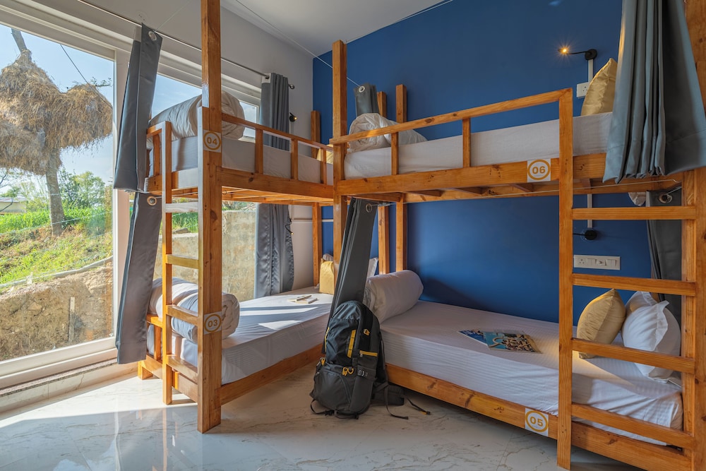 Bed in 6 Bed Mixed Dormitory photo 2