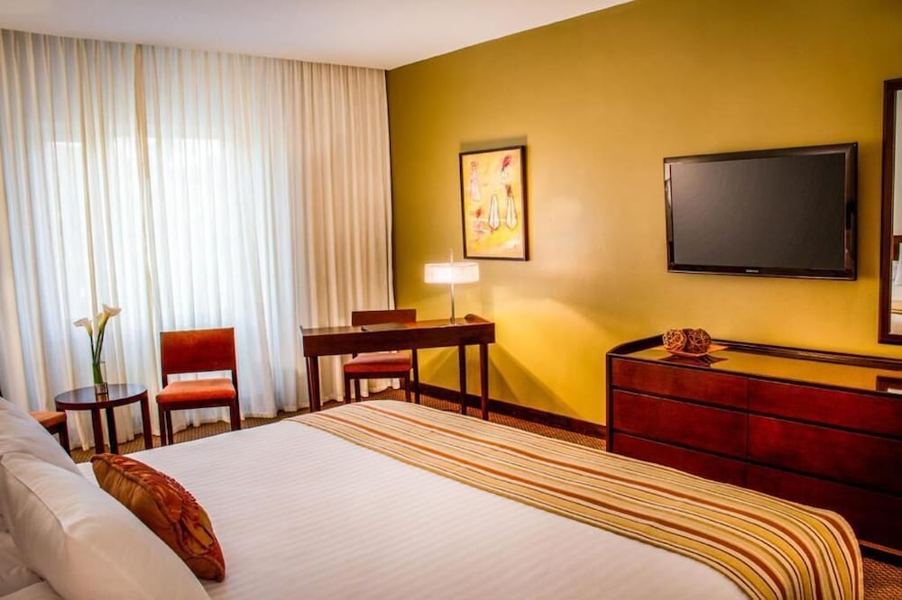 Classic Room, City View