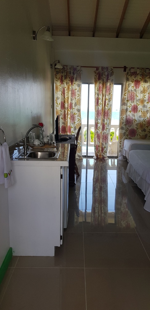 Double Room, Ocean View photo 2