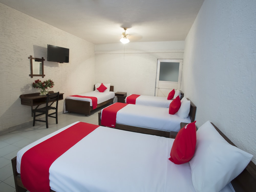 Standard Quadruple Room, Multiple Beds photo 3