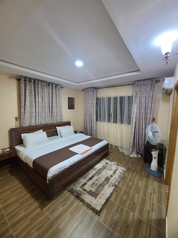 Executive Apartment photo 1