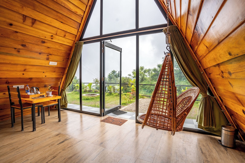 Premium Wooden A Cottage - Photo 12