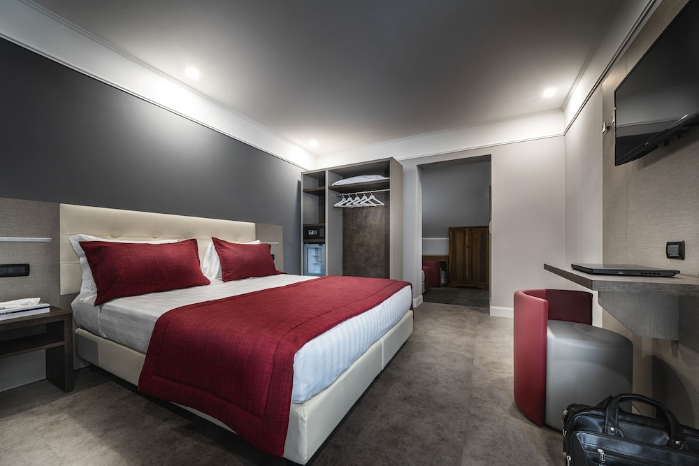 Junior Triple Room