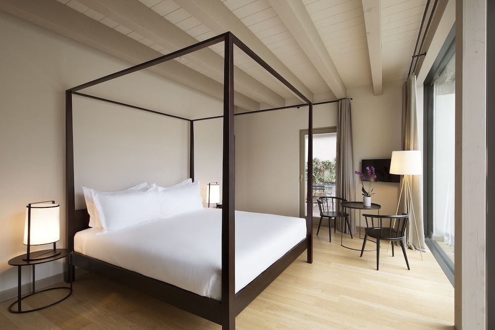 Junior Suite - Photo 1