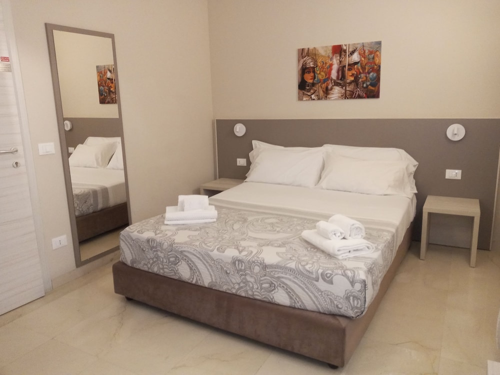 Standard Double Room photo 1