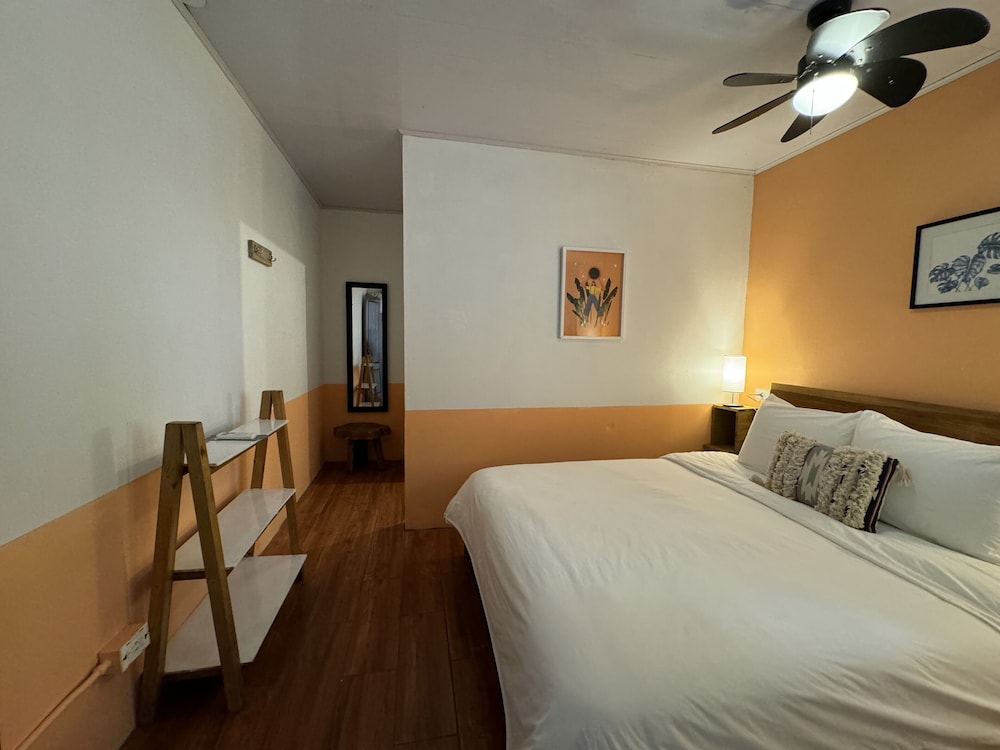 Cozy Double Small Room photo 1