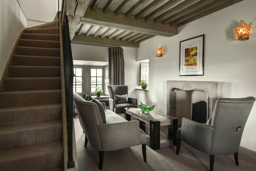 Royal Suite photo 2