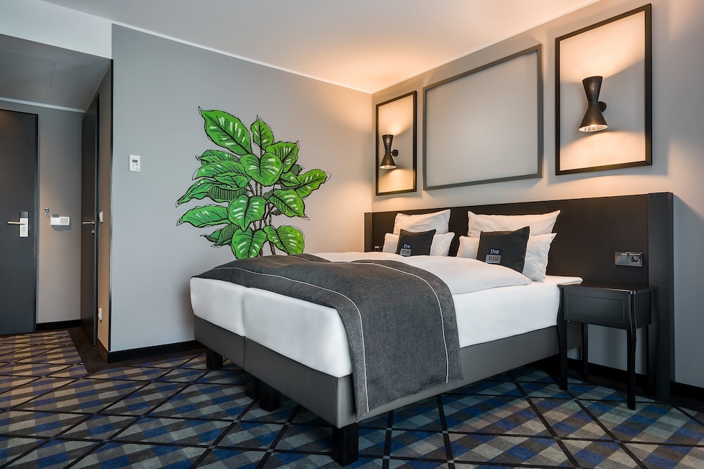 Premium Room, 1 Queen Bed photo 1